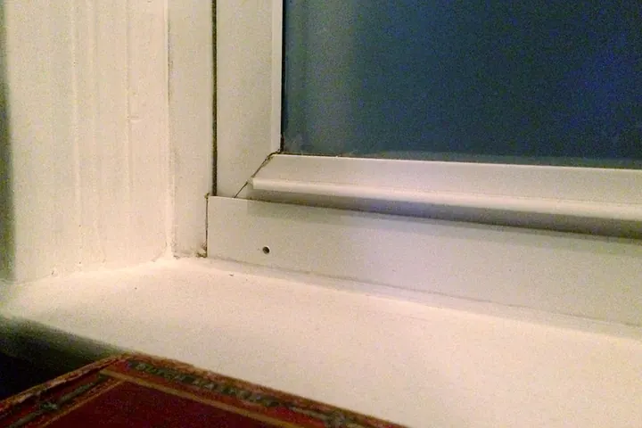 Window sill and frame edge with frosted glass